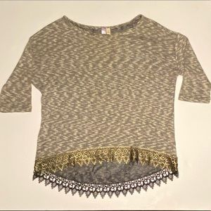 Women’s Sweater size S